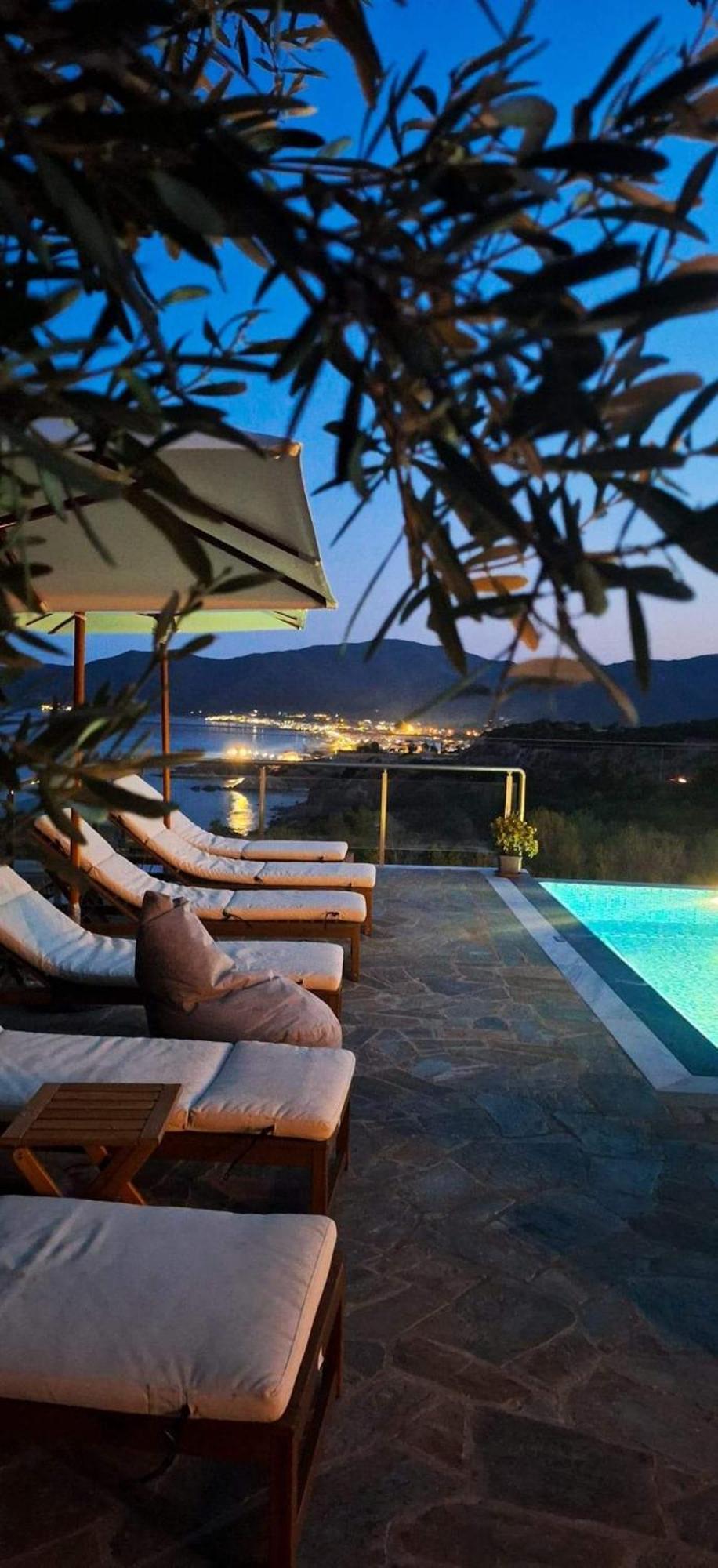 Sarti Thea Hotel Buitenkant foto